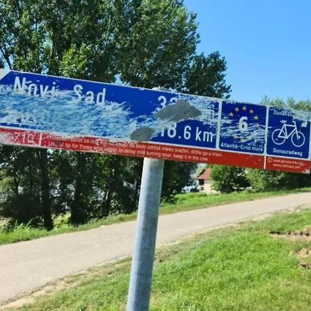 Sunrise Riverside House Villa