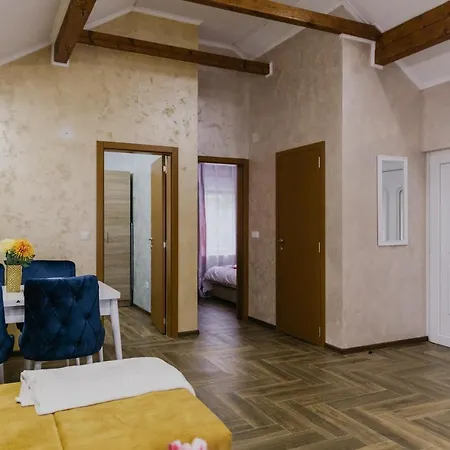 Sunrise Riverside House