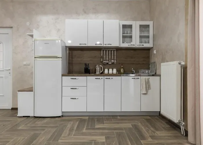 别墅 Sunrise Riverside House-private Garden, Jacuzzi & Bbq